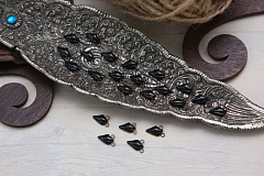 клюв для синицы (левый) 1х0,6 см "черный", клювы для птиц