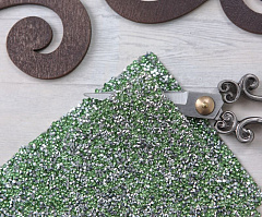 кристальная ткань конус 4х4 см "перидот/серебро" , кристальная ткань, шнур